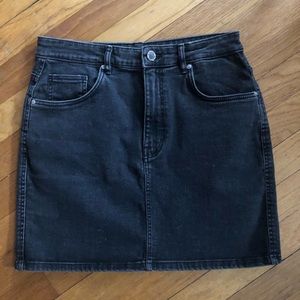 Zara Black Denim Skirt